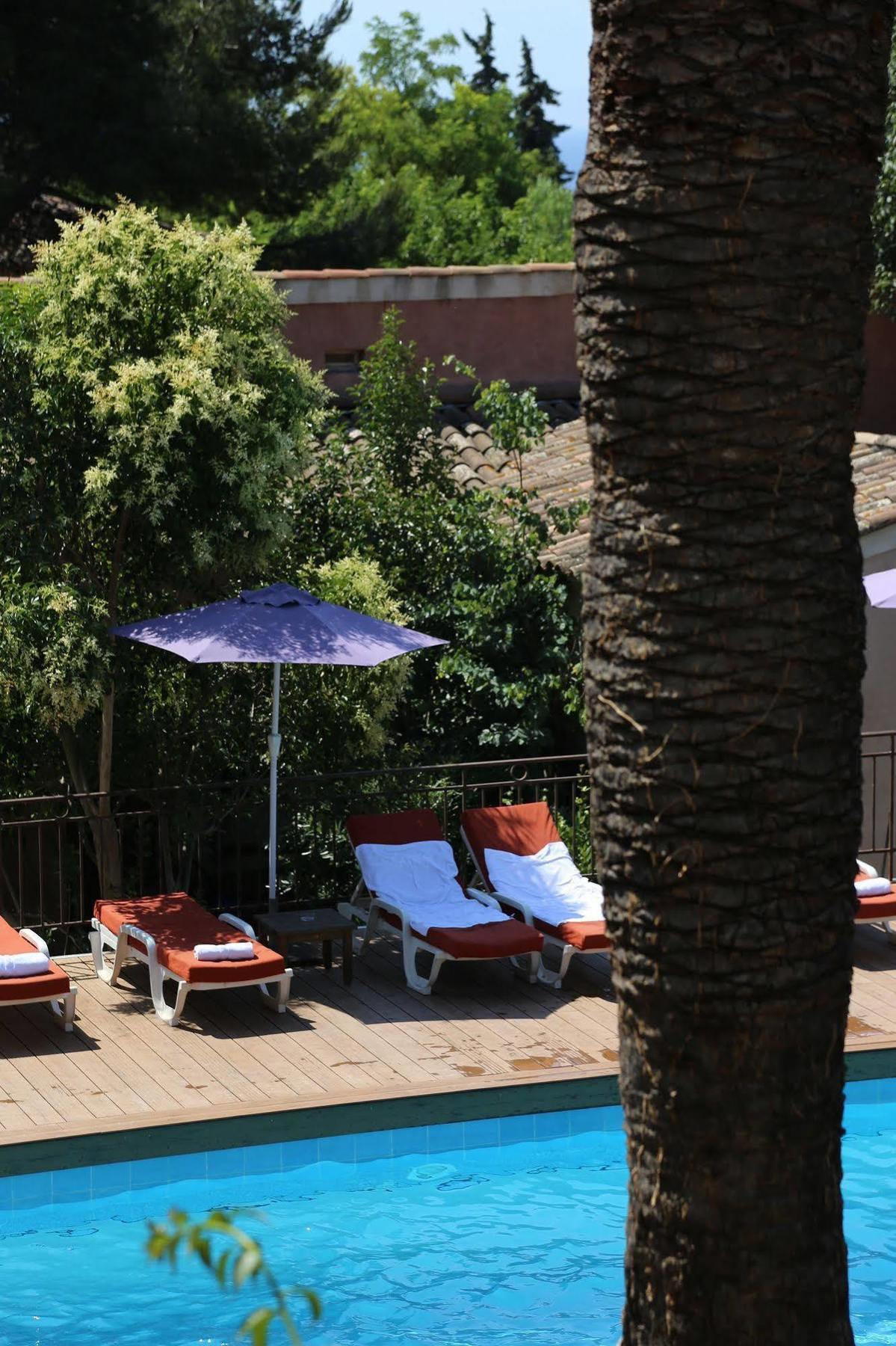 Les Jardins De Cassis - Parking Gratuit & Piscine Chauffee Hotel Exterior foto