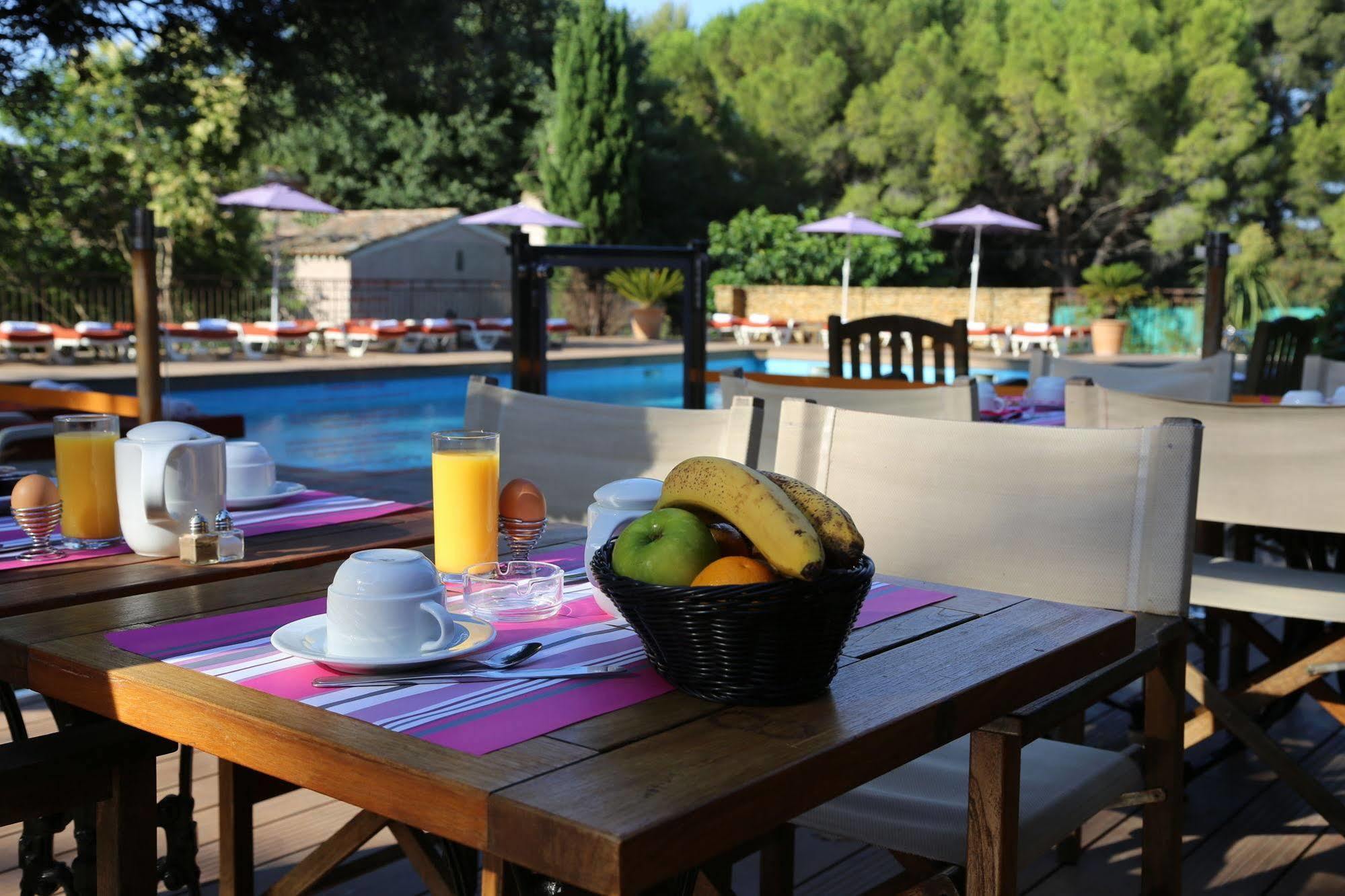 Les Jardins De Cassis - Parking Gratuit & Piscine Chauffee Hotel Exterior foto